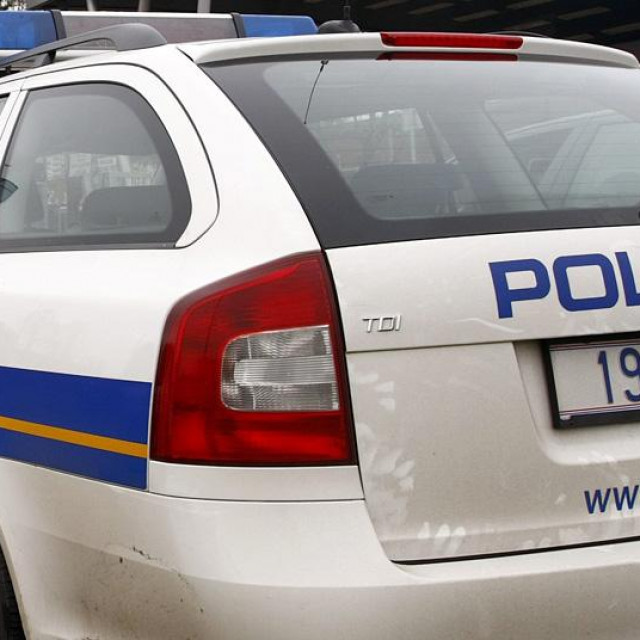 Ilustracija, policija