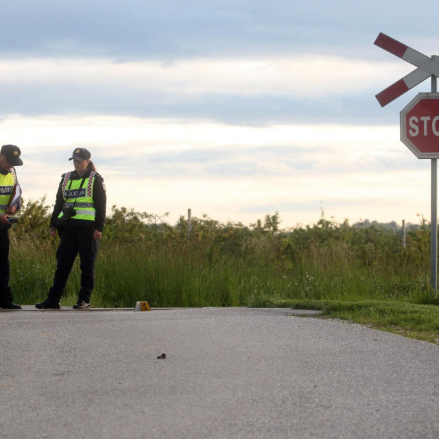 Policija, Ilustracija