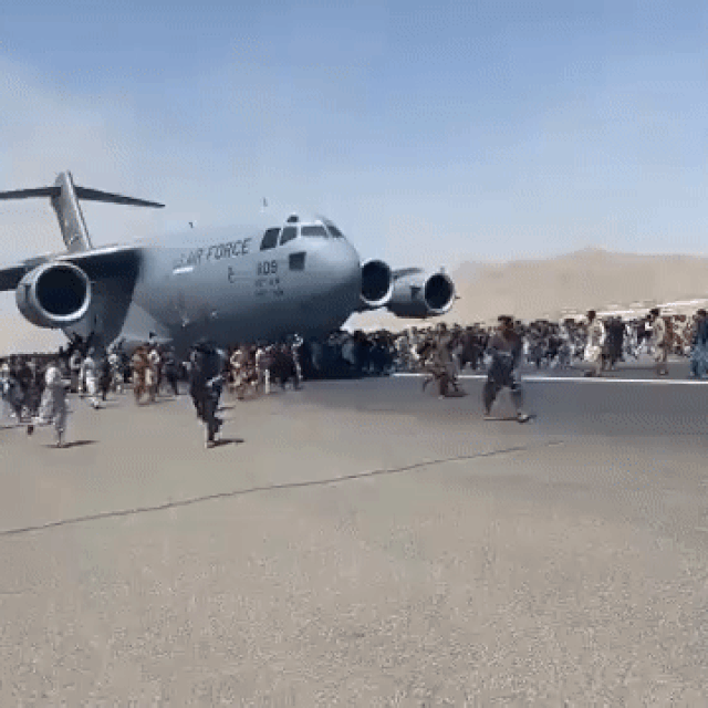 Prizor s aerodroma u Kabulu