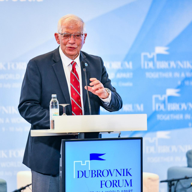 Josep Borrell Fontelles.