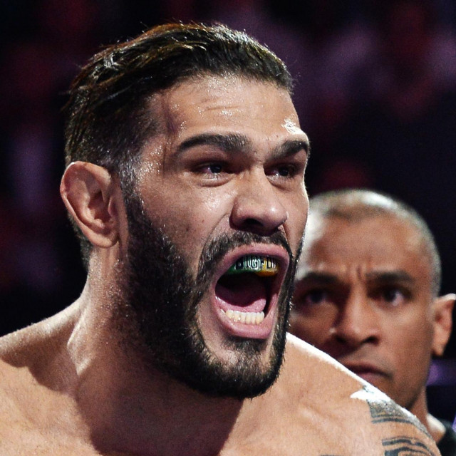 Antonio ”Bigfoot” Silva
