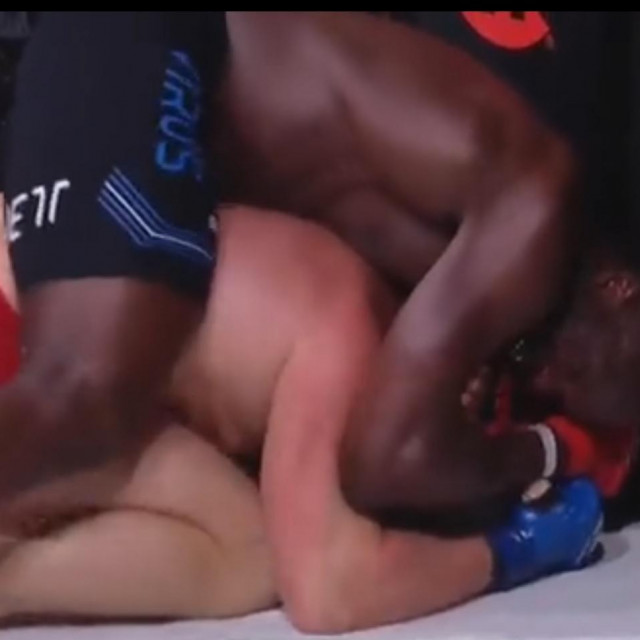 Kongo vs. Kharitonov