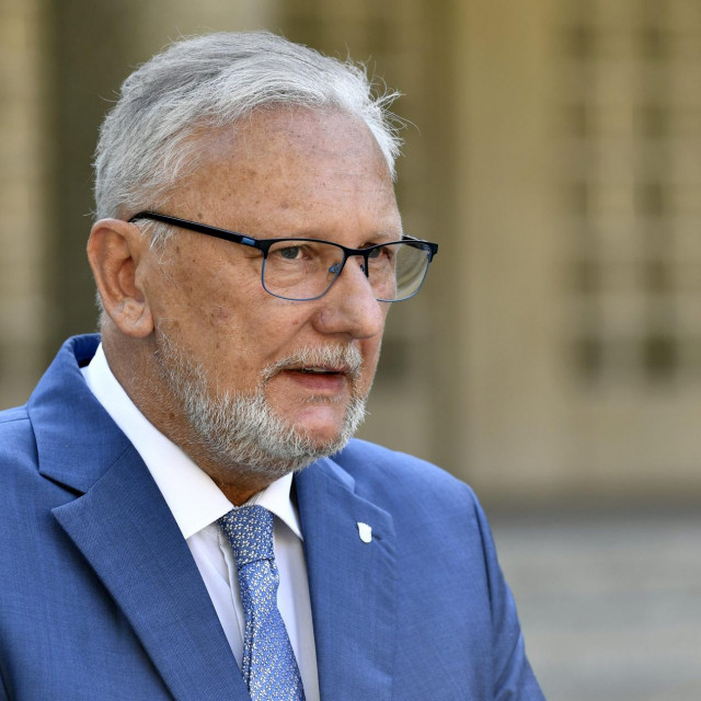 Davor Božinović