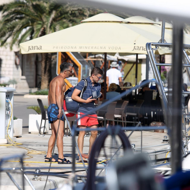 Ministar financija Zdravko Marić na katamaranu Lagoon 39 (fotografija iz 2019.)