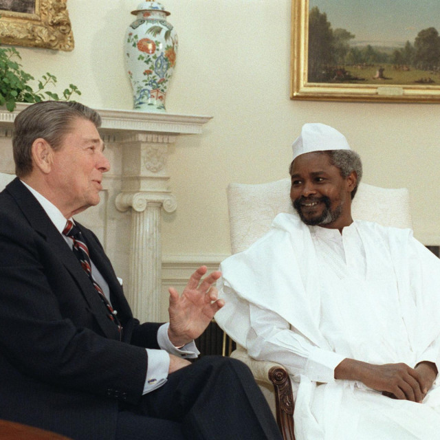 Ronald Reagan i Hissen Habre