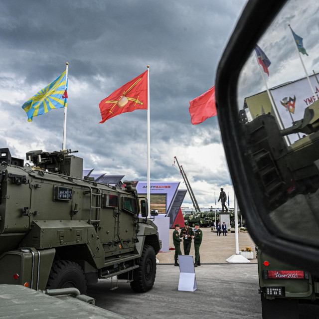 Vojni sajam privukao je posjetitelje i izlagače iz petnaest zemalja