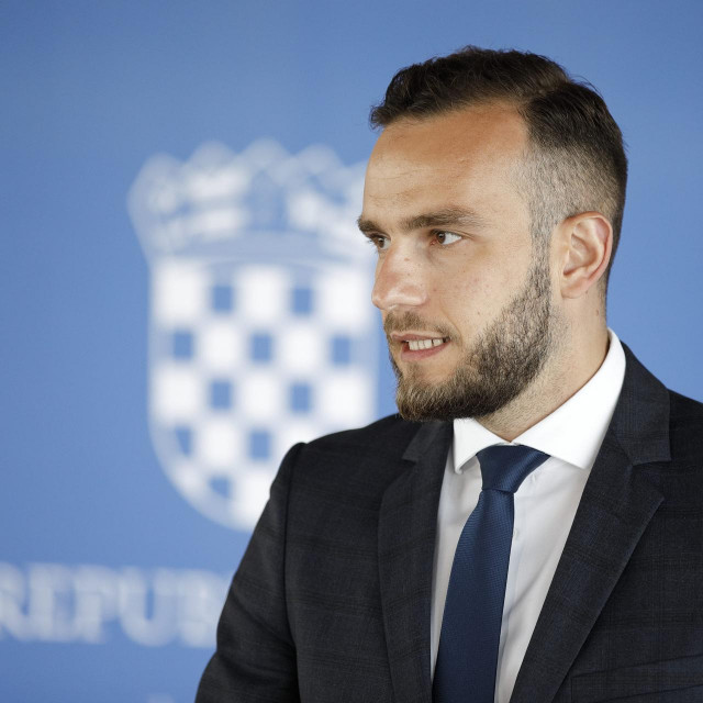 Josip Aladrović
