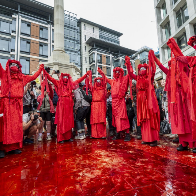 Prosvjedi grupe Extinction Rebellion u Londonu, kolovoz 2021.