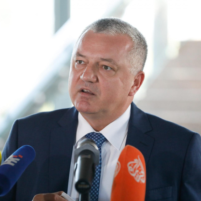Darko Horvat
