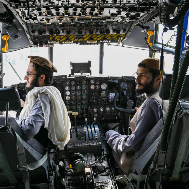 Talibani u zračnoj luci