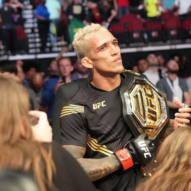 Charles Oliveira