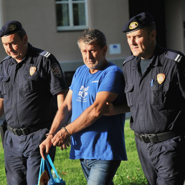 Odvodjenje vozača, Ive Filipovića, koji je skrivio nesreću u Novskoj.