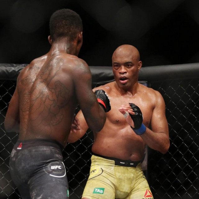 Israel Adesanya i Anderson Silva