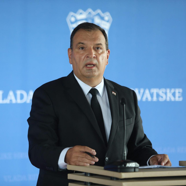 Ministar Vili Beroš