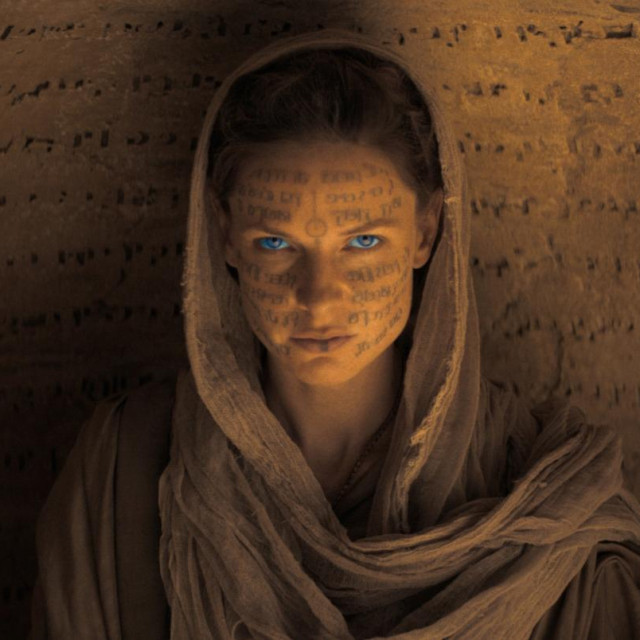 Rebecca Ferguson kao Gospa Jessica u Dini