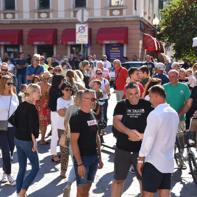 Koalicija Nezavisne liste Filipa Zoričića-Mozemo!-SDP podržala je prosvjed zbog problema u radu CGO Kaštijun