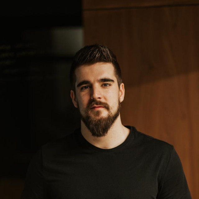 Vedran Tolić