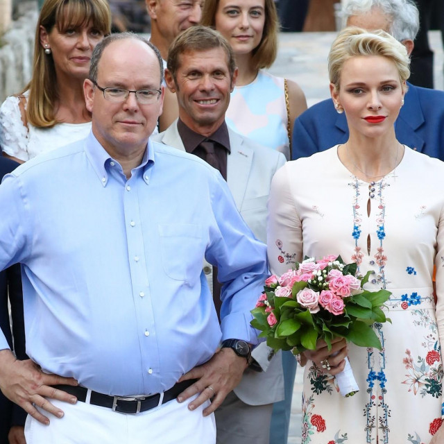 Princ Albert II i princeza Charlene snimljeni davne 2016.