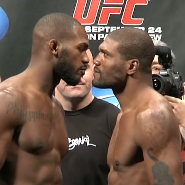 Jon Jones vs Quinton Jackson