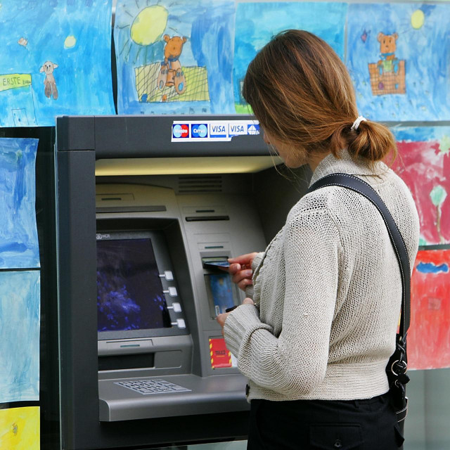 Bankomat Erste banke, Ilustracija