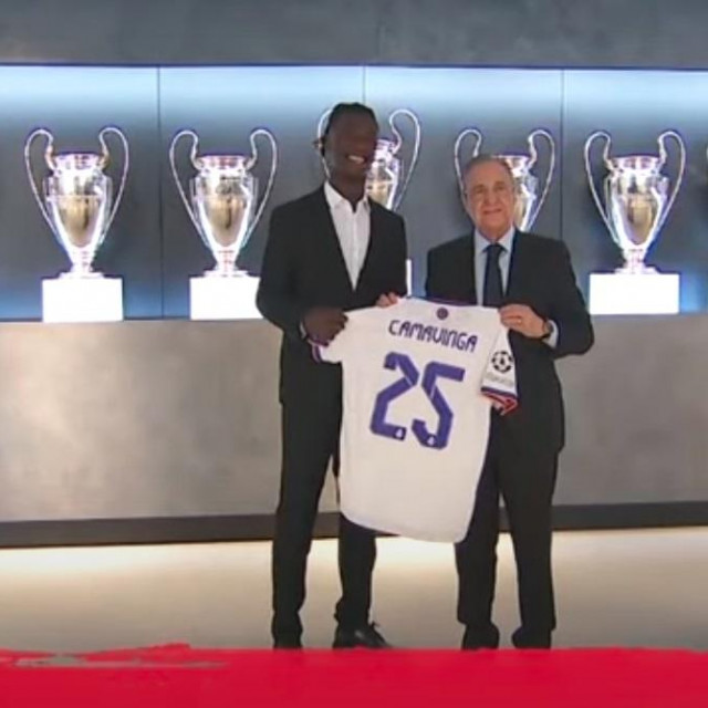 Eduardo Camavinga i Florentino Perez