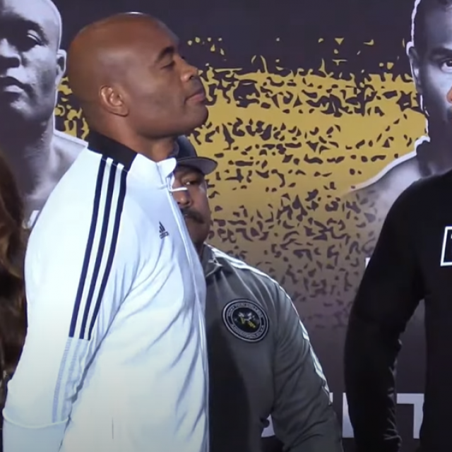 Anderson Silva vs. Tito Ortiz