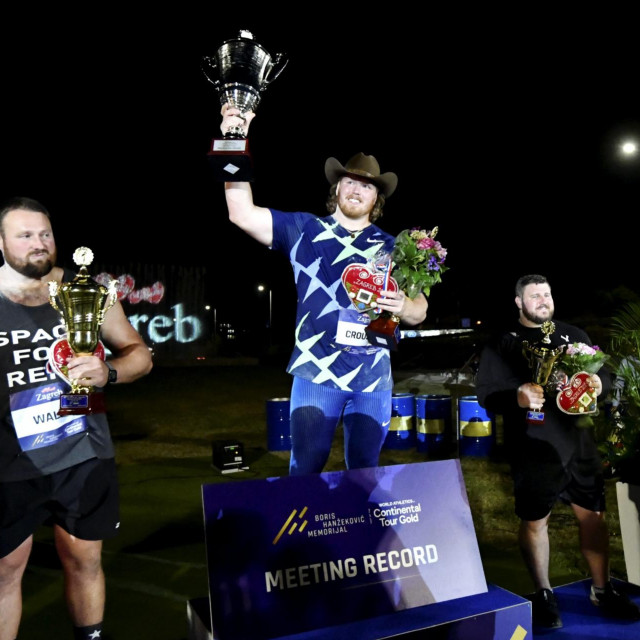Na fotografiji: proglašenje pobjednika - 1. mjesto Ryan Crouser, 2. mjesto Tomas Walsh, 3. mjesto Joe Kovacs.
