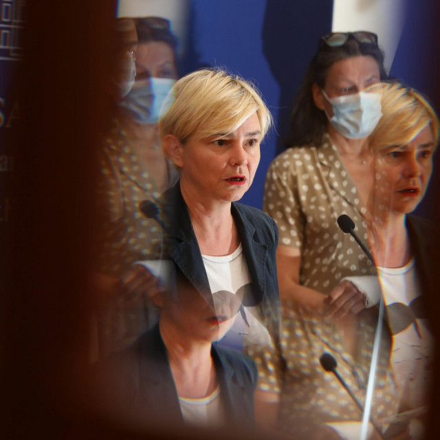 Sandra Benčić, Urša Raukar