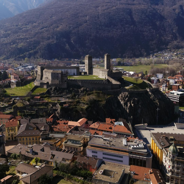 National Geographic_Europa iz zraka_Švicarska