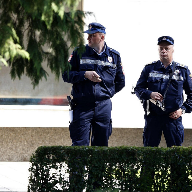 Policija u Banja Luci