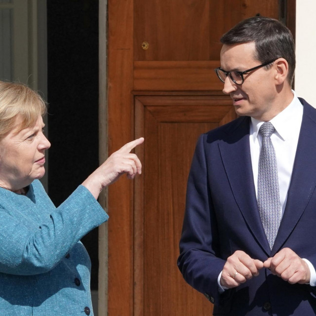 Mateusz Morawiecki i Angela Merkel