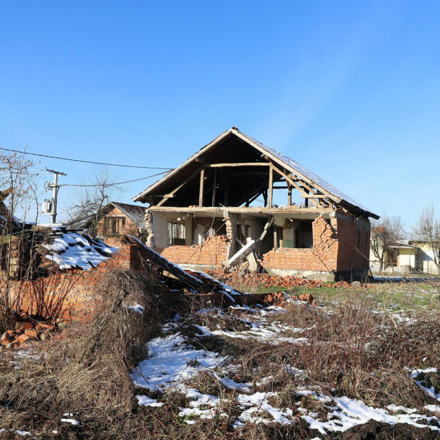 Majske Poljane poslije potresa