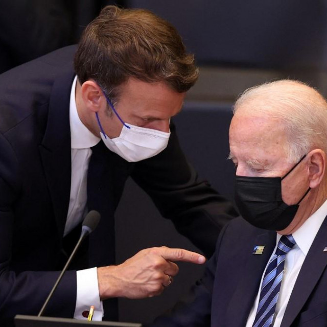 Emmanuel Macron i Joe Biden