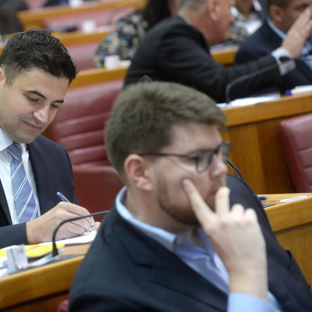 Davor Bernardić, predsjednik SDP-a i Peđa Grbin