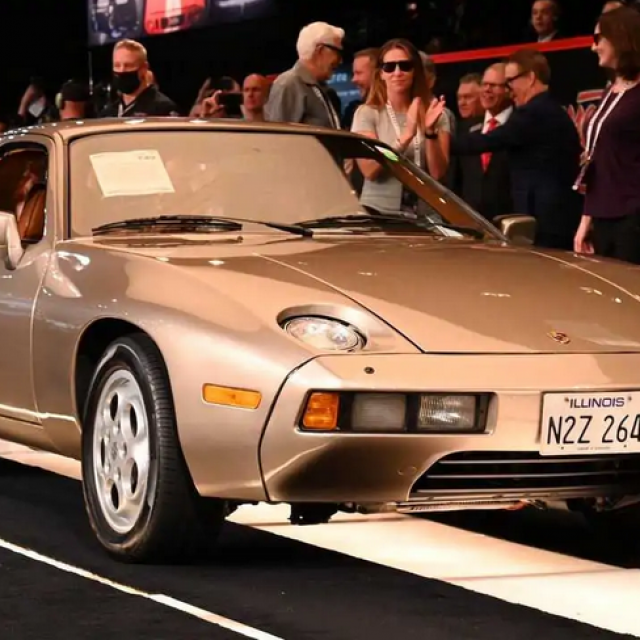 Porsche 928 iz filma Risky Business