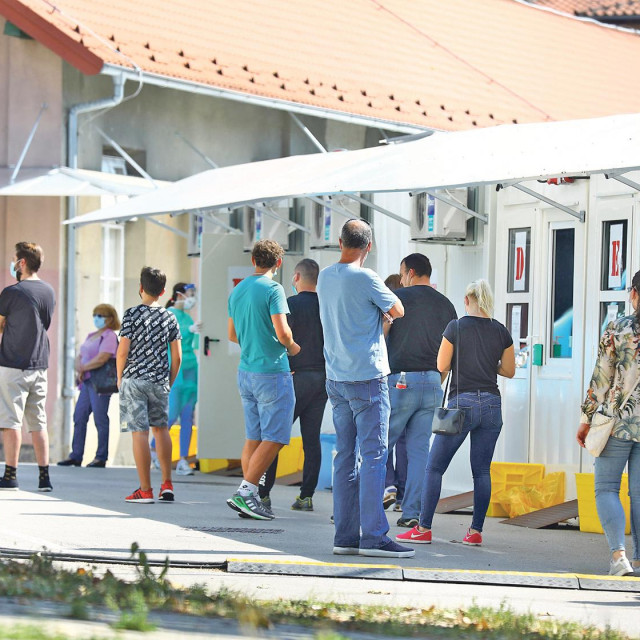 Zaposlenici bez covid-potvrda testirali bi se na koronu u trijažnim centrima bolnica