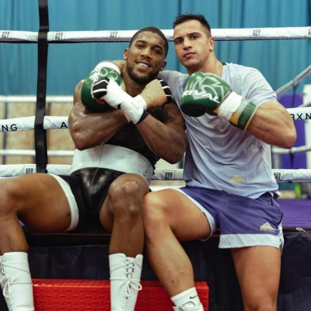 Anthony Joshua i Marko Milun