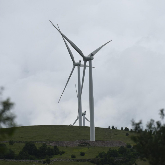 Vjetroelektrane u Velikoj Popini kod Gračaca