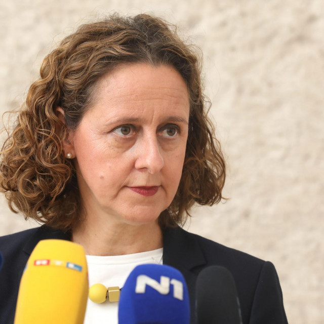 Ministrica kulture Nina Obuljen Koržinek