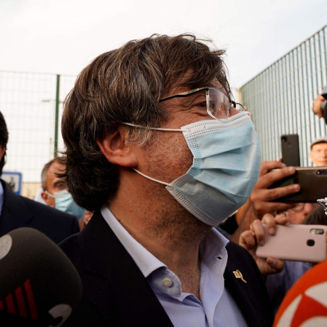 Carles Puigdemont snimljen nakon izlaska iz zatvora