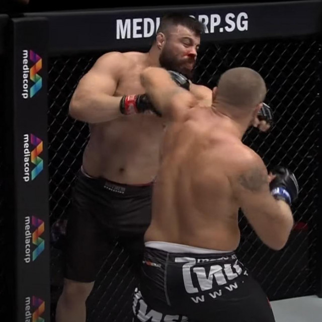 Malykhin vs. Aliakbari