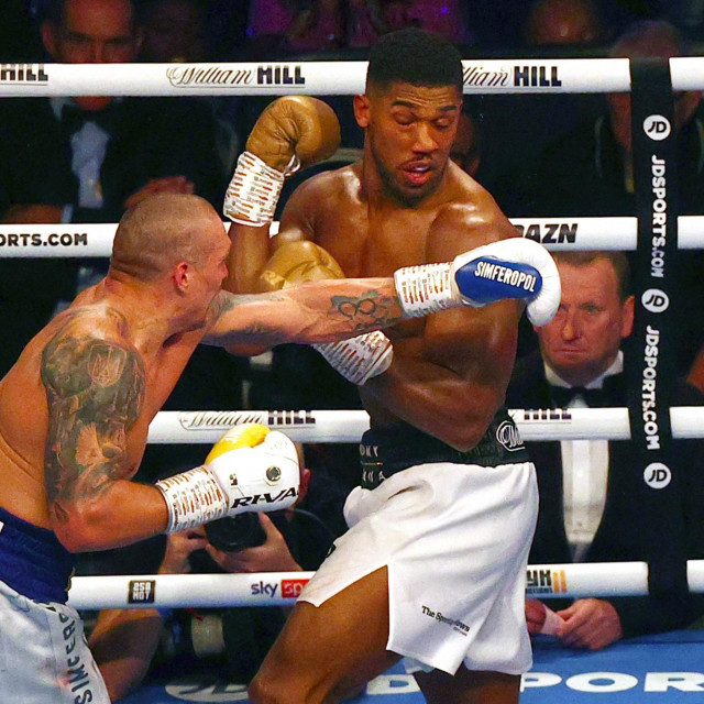 Oleksandr Usyk vs. Anthony Joshua