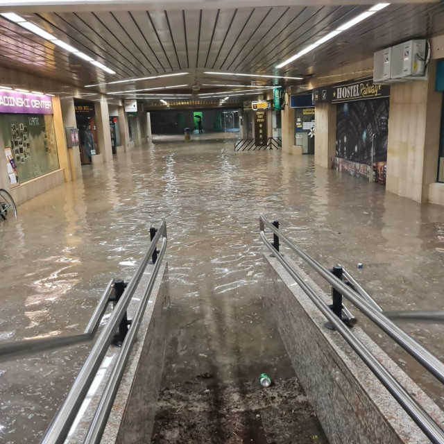 Poplavljeni pothodnik u Ljubljani