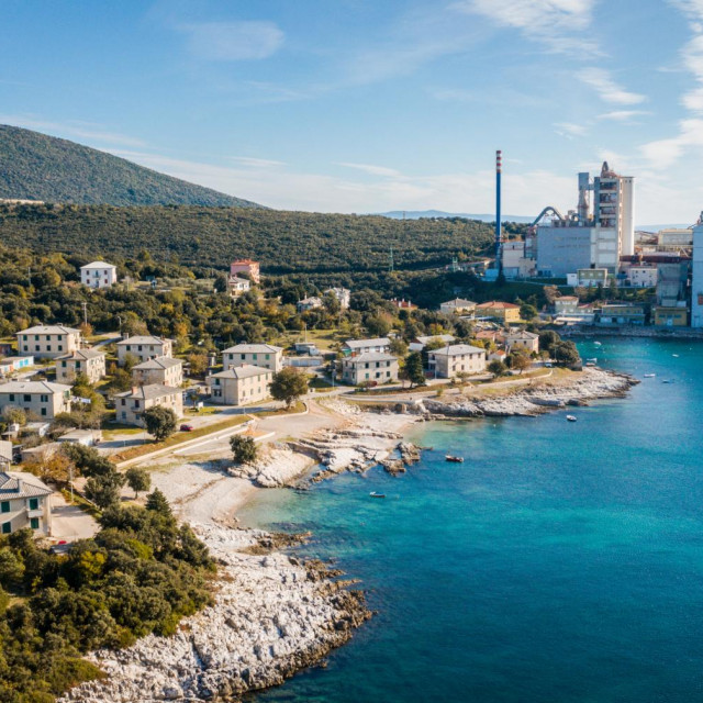Holcimova tvornica cementa u Koromačnu