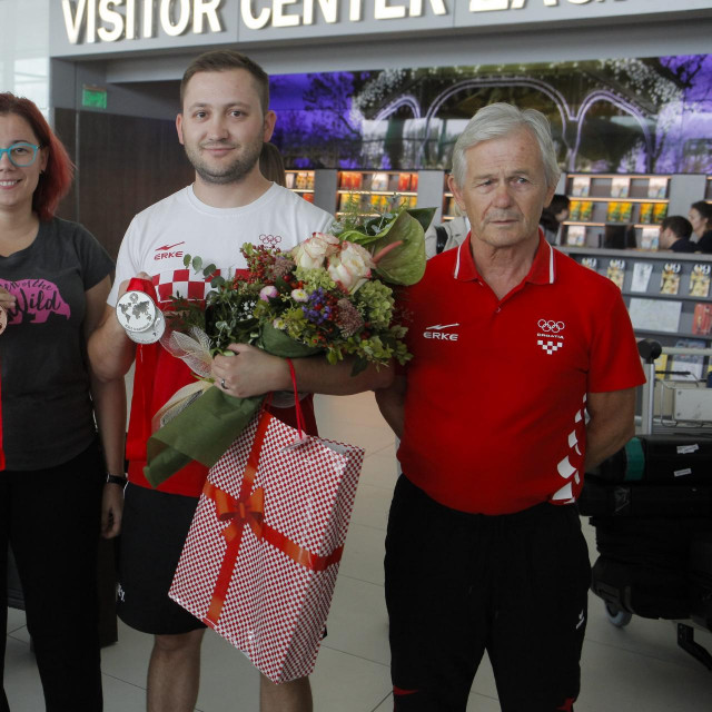 Na fotografiji: Siniša Vitez, Snježana Pejčić, Petar Gorša i Seno Čusto