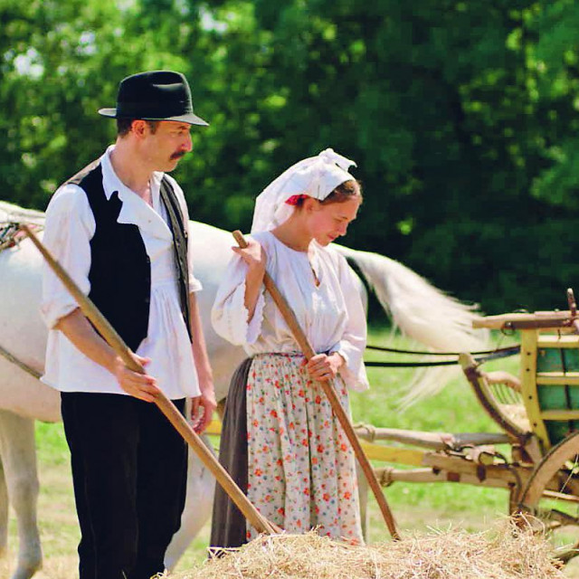 Na setu filma 'Sveta obitelj'