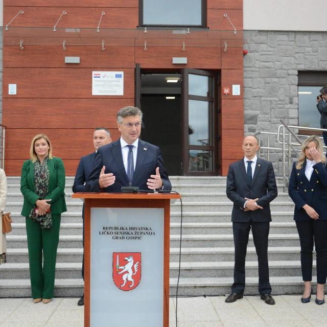 Svečano otvorenje Razvojnog centra Ličko-senjske županije