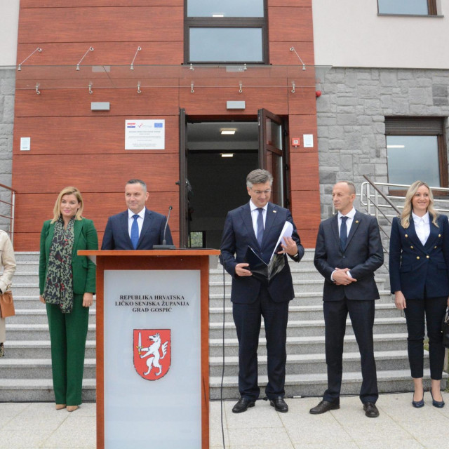 Svečano otvorenje Razvojnog centra Ličko-senjske županije
