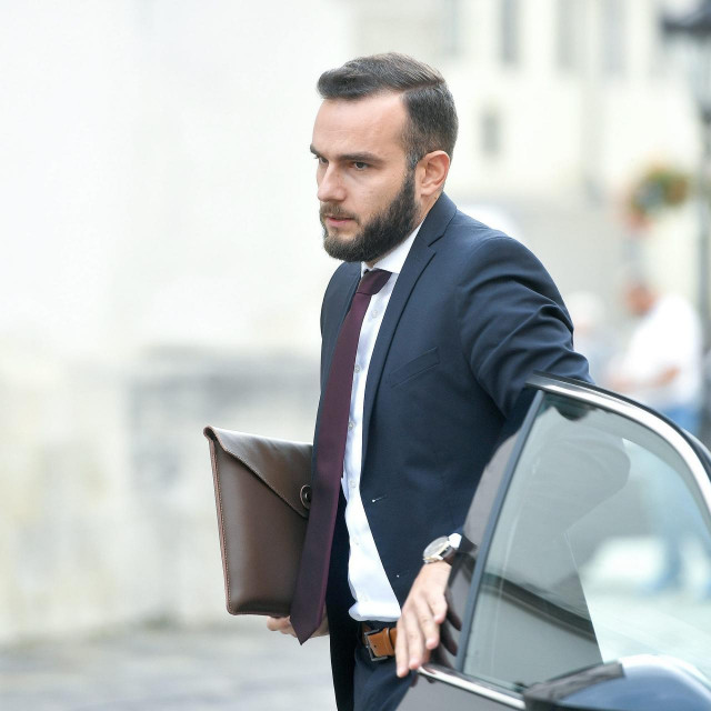 Ministar rada, mirovinskog sustava, obitelji i socijalne politike Josip Aladrović