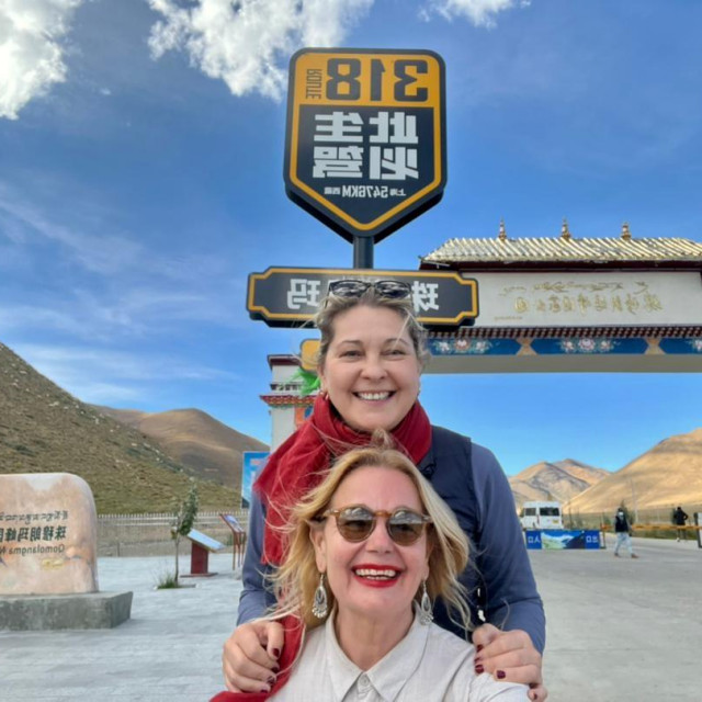 Poznata cesta 318 i ulaz u Mt. Everest.